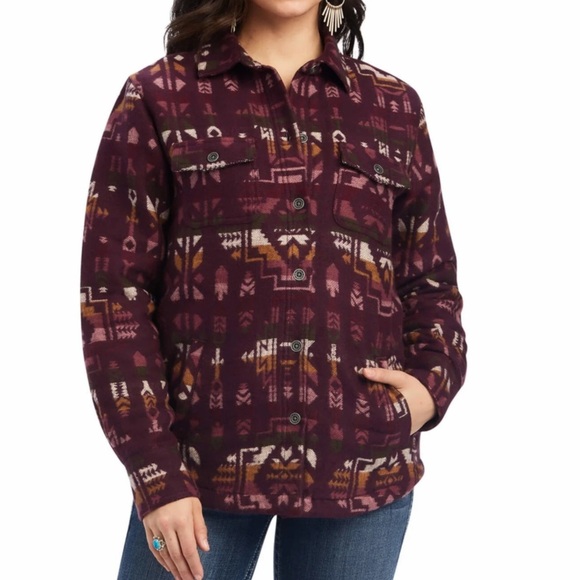 Ariat Southwest Geometric Print Shacket, quilted interior, size M - Picture 12 of 12